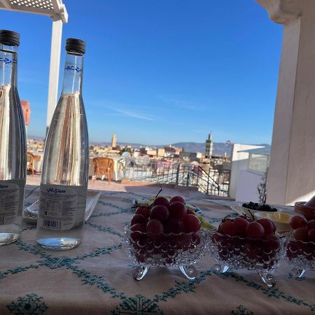 Dar Alkatib Meknes Acomodação com café da manhã Exterior foto