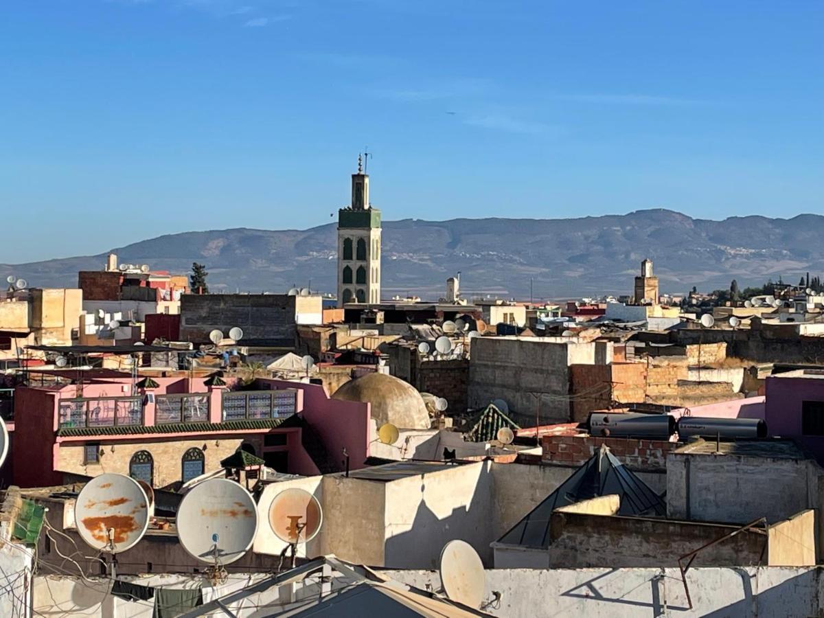 Dar Alkatib Meknes Acomodação com café da manhã Exterior foto