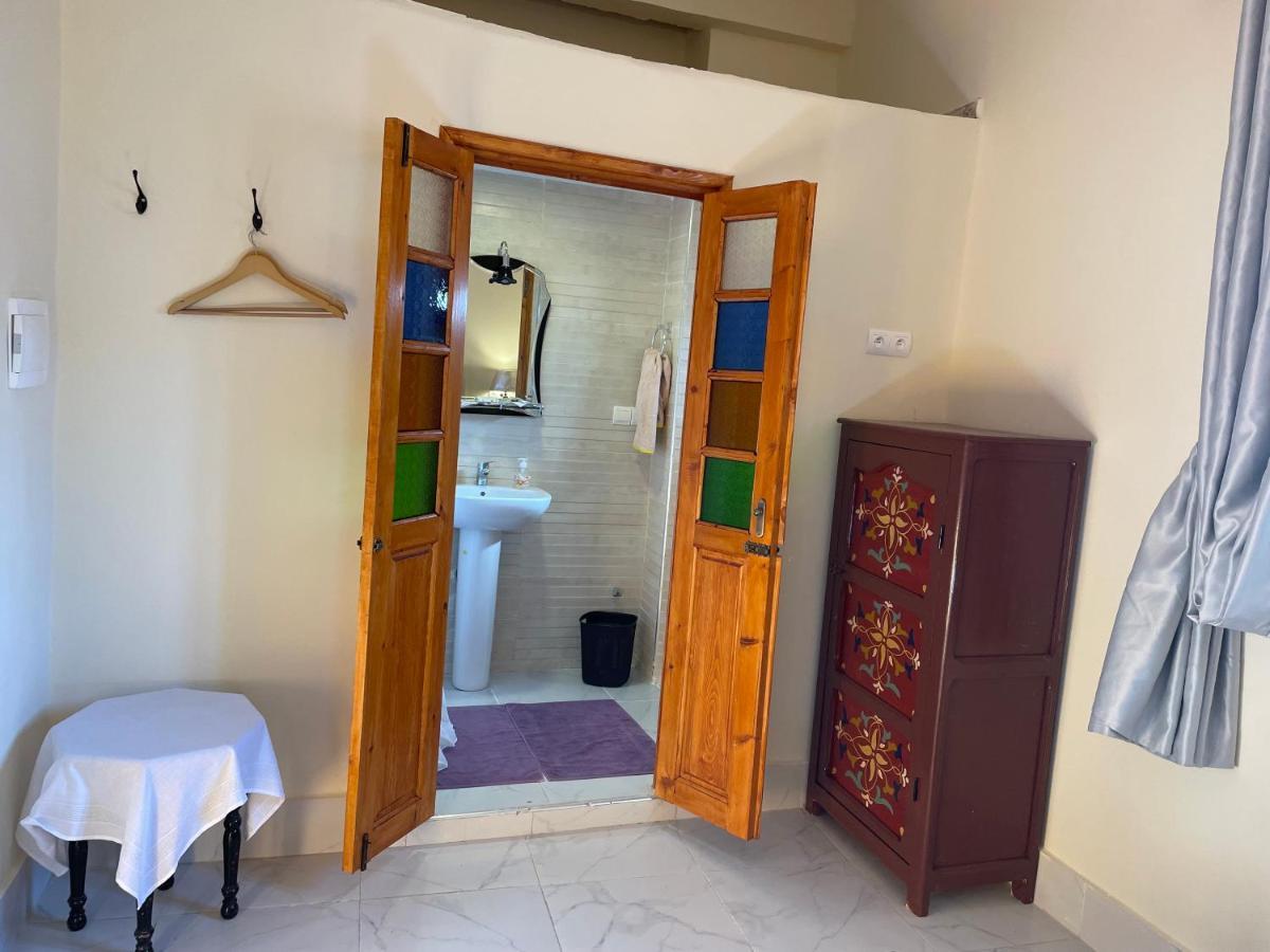 Dar Alkatib Meknes Acomodação com café da manhã Exterior foto